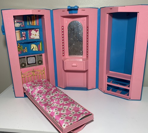Mallette Barbie Vintage 1984 Brésil, Bleue - Studio à La Maison Et écrivain