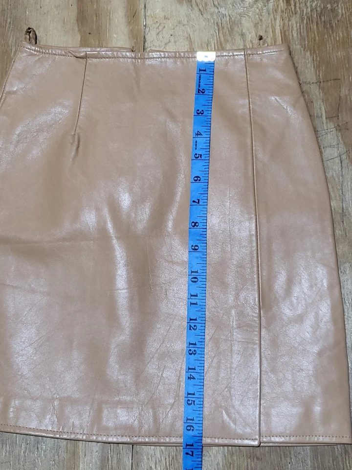 Trek New York Genuine Leather Skirt Women 4 Honey @M6 Pleated Zip - Image 4 of 4