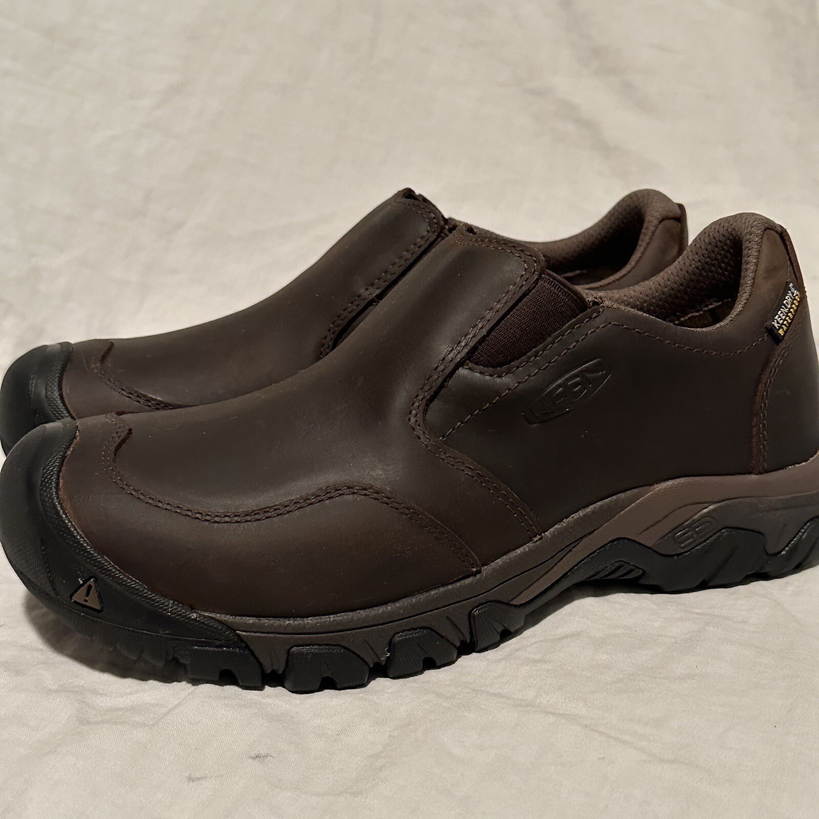 Scarpe NUOVE KEEN Uomo Taglia 7 M Brixen II (2) Impermeabili Isolate 1019933 Marrone