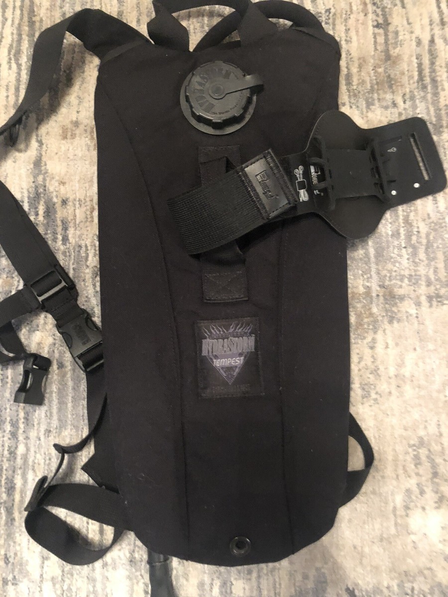BlackHawk HydraStorm Tempest Military Hydration Carrier Black DEVGRU