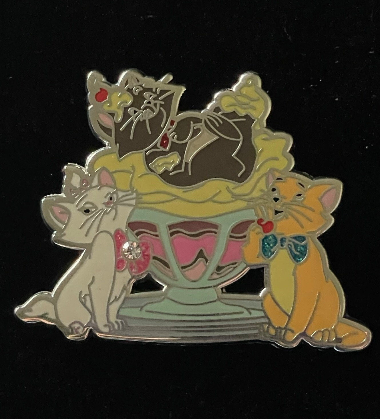 Disney Aristocats Marie Toulouse Berlioz PTD Pin Trader Delight Fantasy LE VHTF