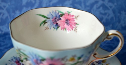 JUEGO DE 2 PLATILLOS TAZA DE TÉ CORNFLOWER EB Folley Bone China Flores pat. 2230 - Imagen 3 de 10
