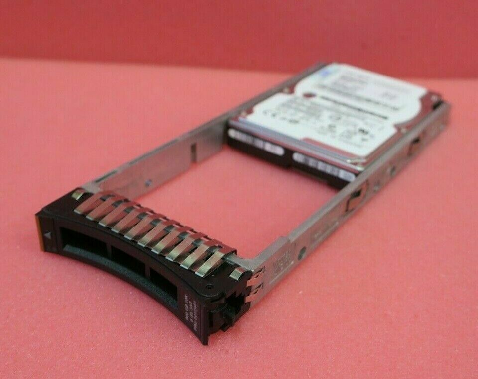 HDD SAS IBM 900GB 10K RPM 2.5" Per Server | 6Gb/s, Modelli 00Y2431 00Y2505 00Y5721