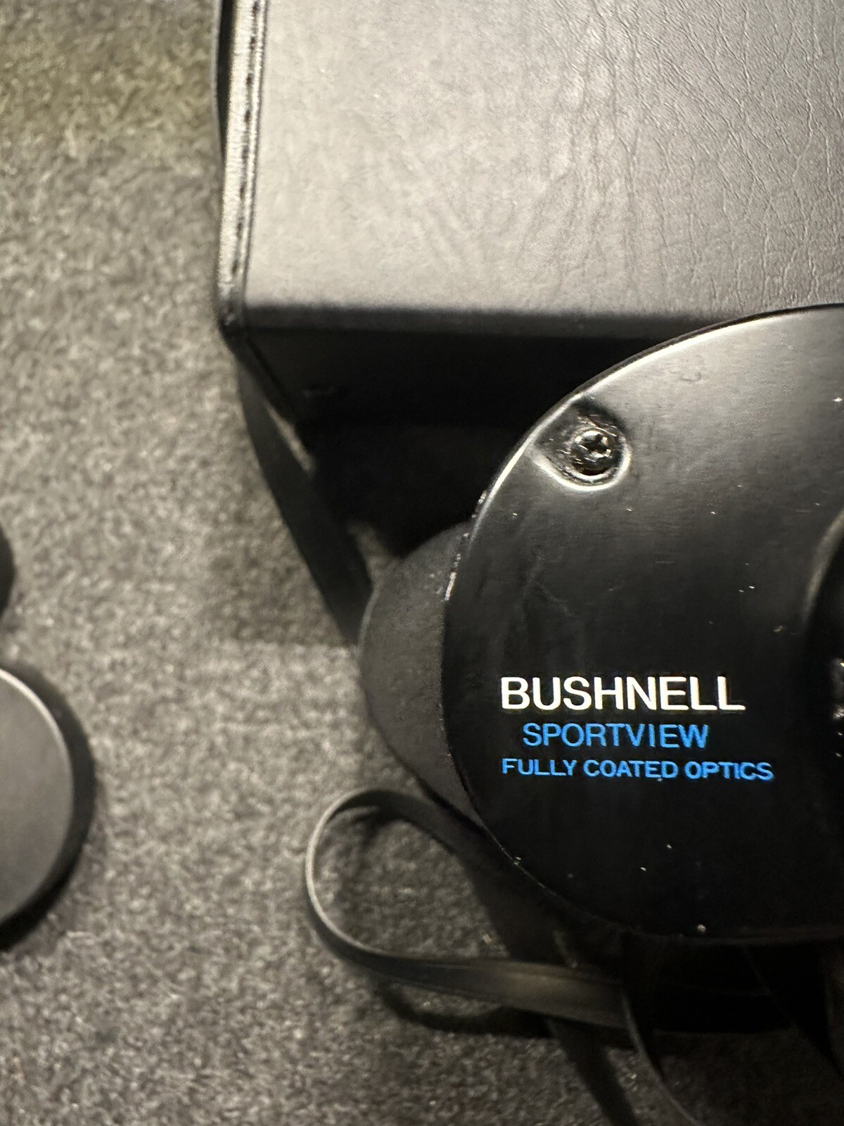 Vintage Bushnell InstaFocus Instavision 10 X 50 Binoculars. Lens