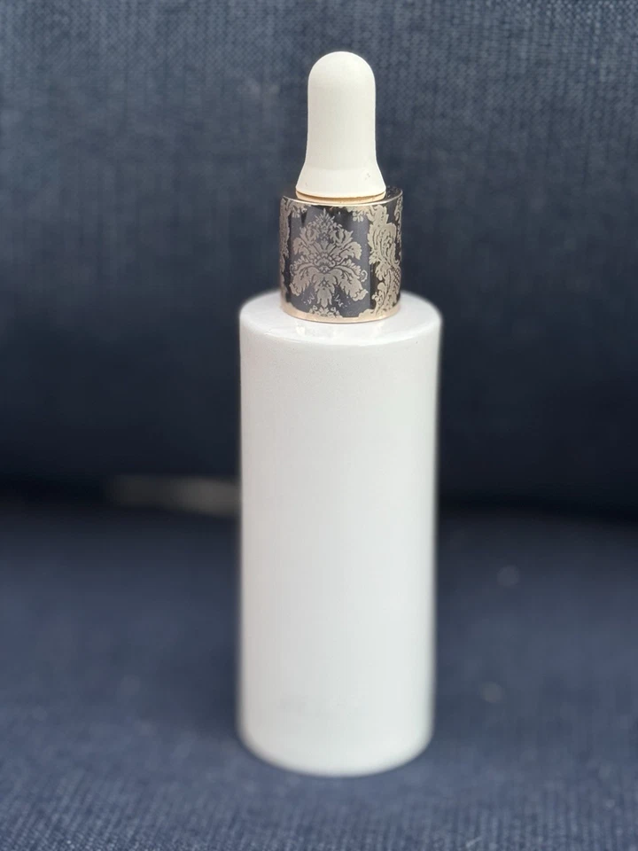 Dolce & Gabbana Limited Edition Secret Shield SPF 50 Smoothing Primer 1 Oz NIB - Image 3 of 4