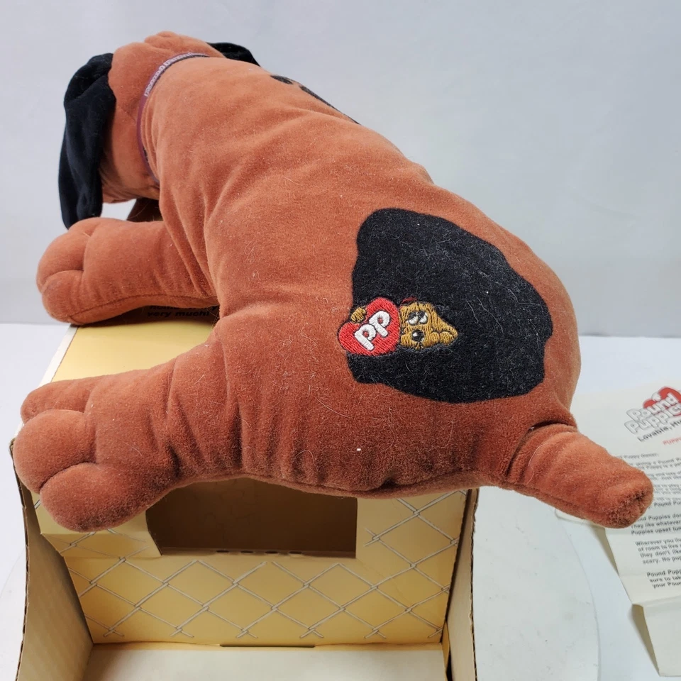 Cachorros Tonka Pound 1980 vintage originales con caja + papeles 14 pulgadas de largo Foto 4 de 4