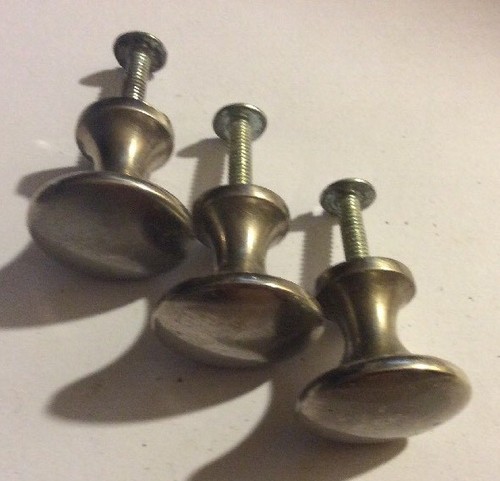 Lot Of 3 Matching Single Screw Mount Stainless Steel Style Handles Draw Pulls 1" - Picture 2 of 10