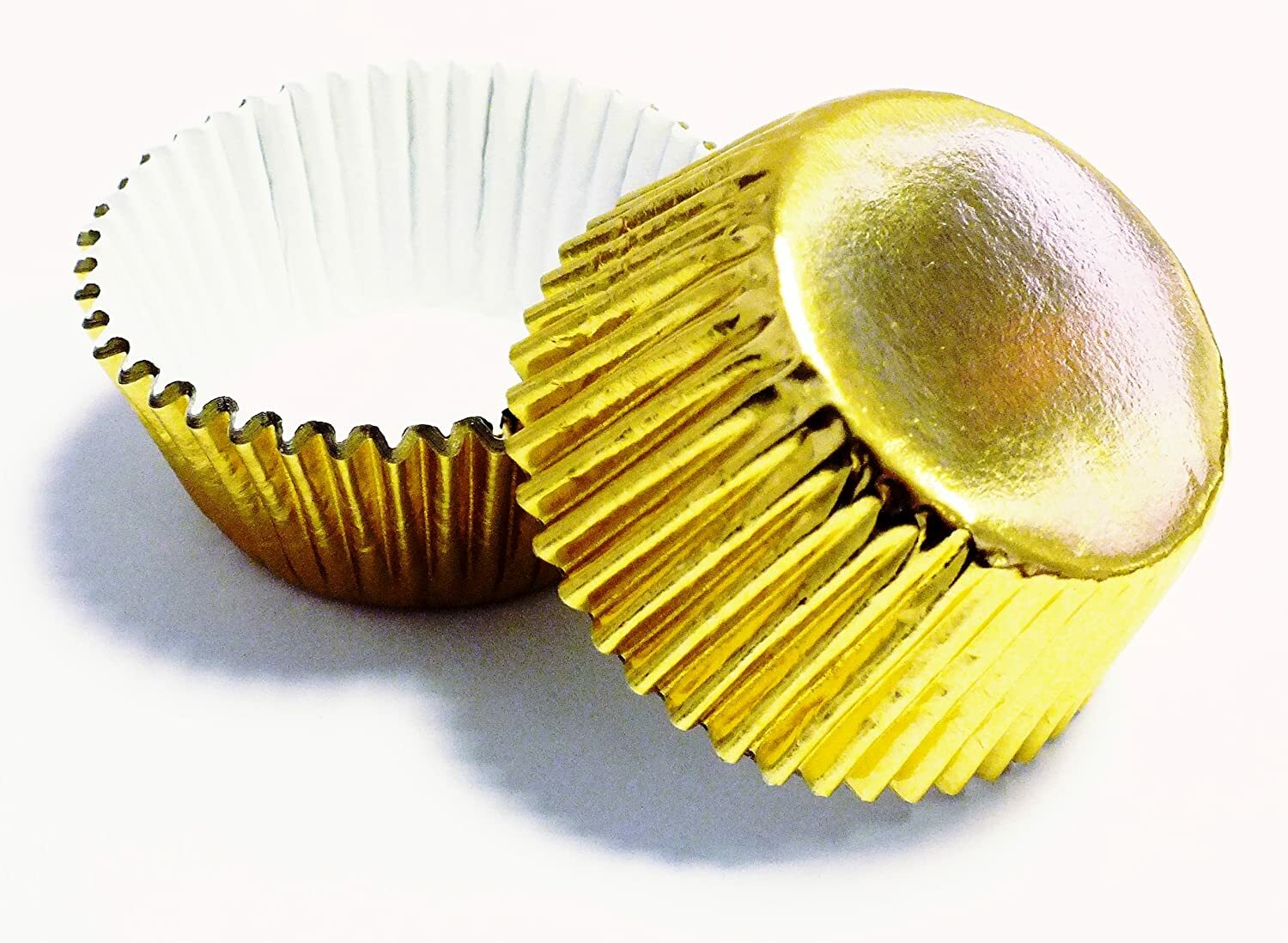 200 Mini Cupcake Cases Baking Muffin Cake Petits Fours Gold Foil Bulk Pack