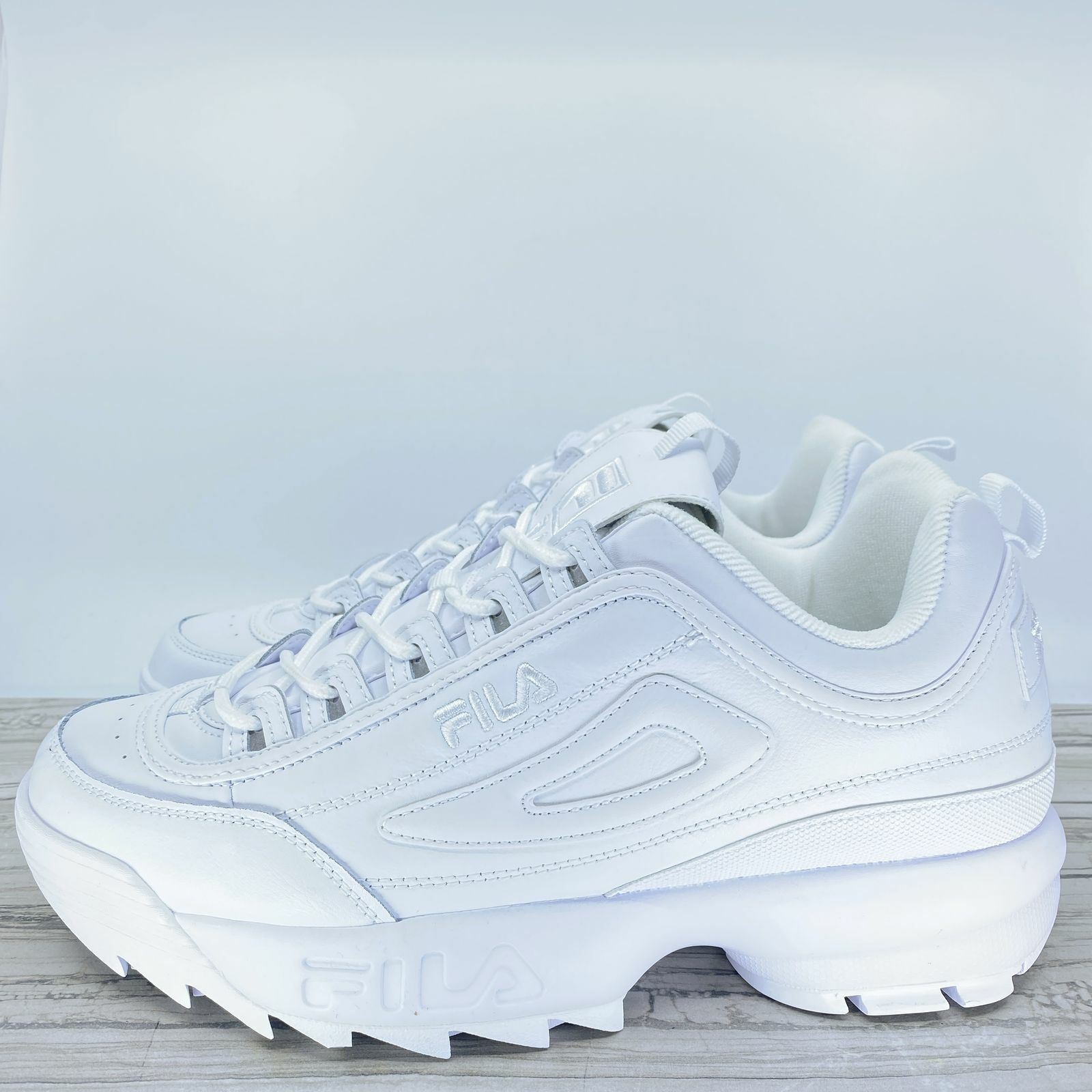 fila triple white