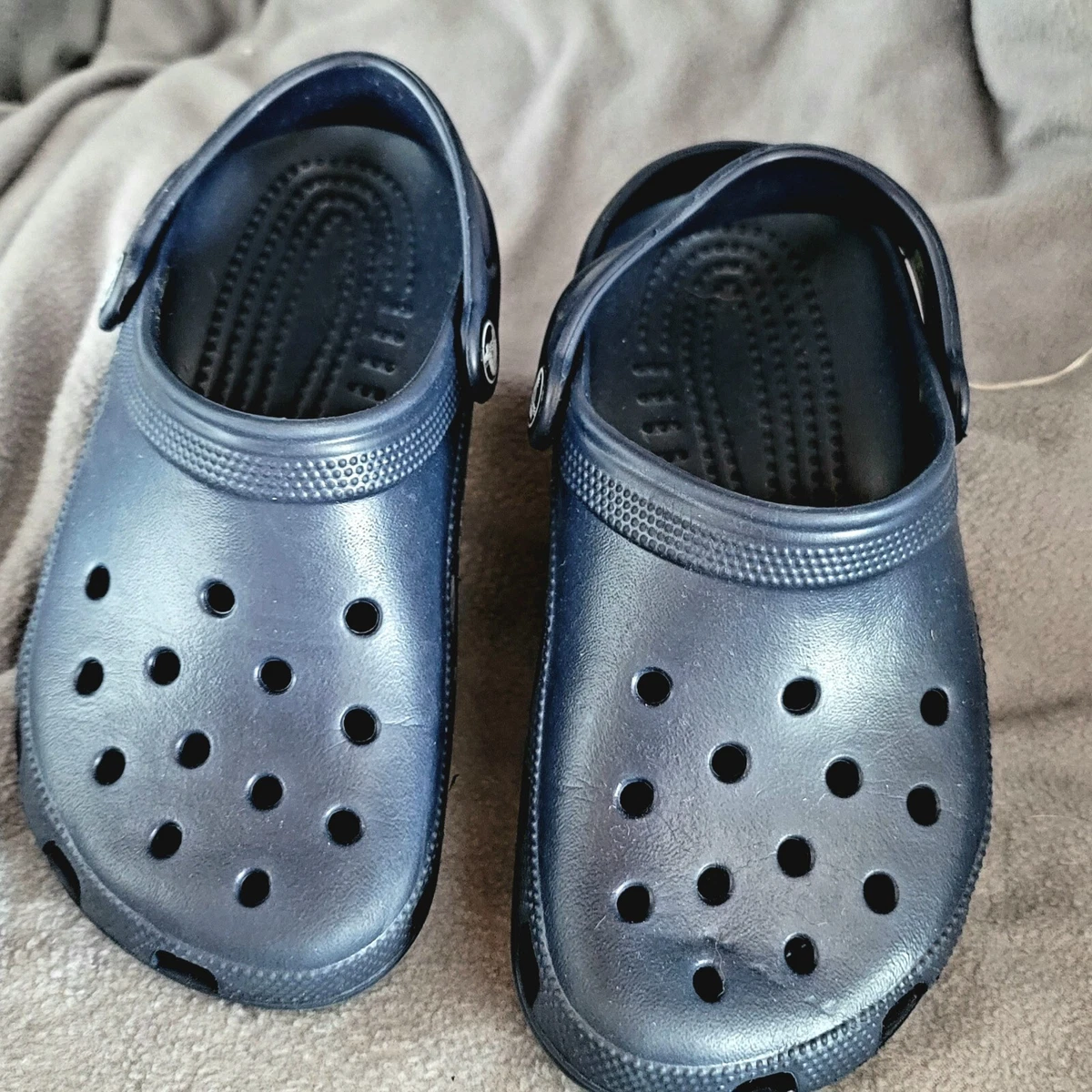 Used 2025 kids crocs