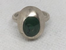 Vintage Sterling Silver Mexican Malachite Oval Bezel-set Ring sz. 6