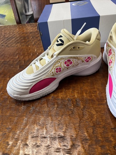 LUKA DONCIC Signed Jordan Luka 3 Shoes PSA DNA Autographed Lakers - Picture 3 of 13