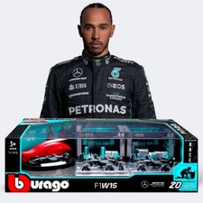 1:43 Burago Formula 1 Mercedes AMG Petronas Racing Paddock F1 W15