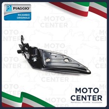 POGGIAPIEDI PASSEGGERO DX. NERO PIAGGIO MEDLEY 125 150 S ('20-'24)