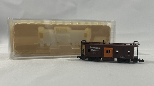 Caboose ventana bahía escala N Con-Cor Southern Pacific #1347 | Zustand: Used