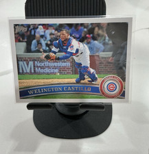 Topps 2011 Update Series Welington Castillo #US16 Chicago Cubs Baseball Card