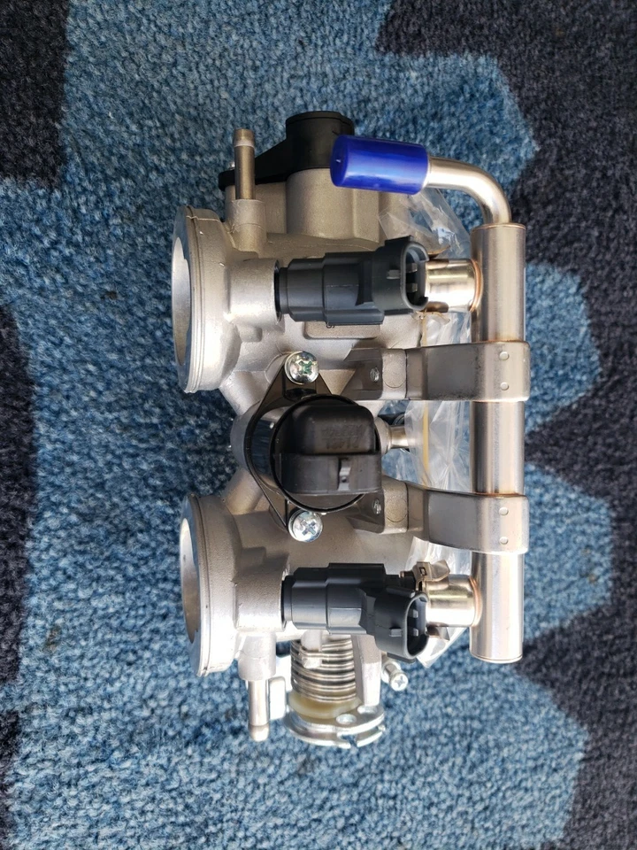 CF MOTO 2023 CF650NK CUERPO DEL ACELERADOR INYECTOR DE COMBUSTIBLE RIEL DE COMBUSTIBLE TPS MOTOR PASO A PASO Foto 2 de 4