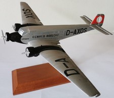 LUFTHANSA Junkers Ju 52/3m   D-AXOS   Flugzeugmodell in 1:72 - TOP Zustand