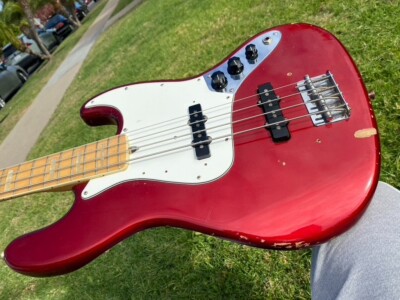 ギター fender japan jazz bass maple neck Fender Made in Japan Limited International Color Jazz Bass