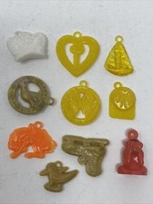 Vintage Mixed Lot of 10 Cracker Jack Charms Celluloid Plastic Prize Figures L1