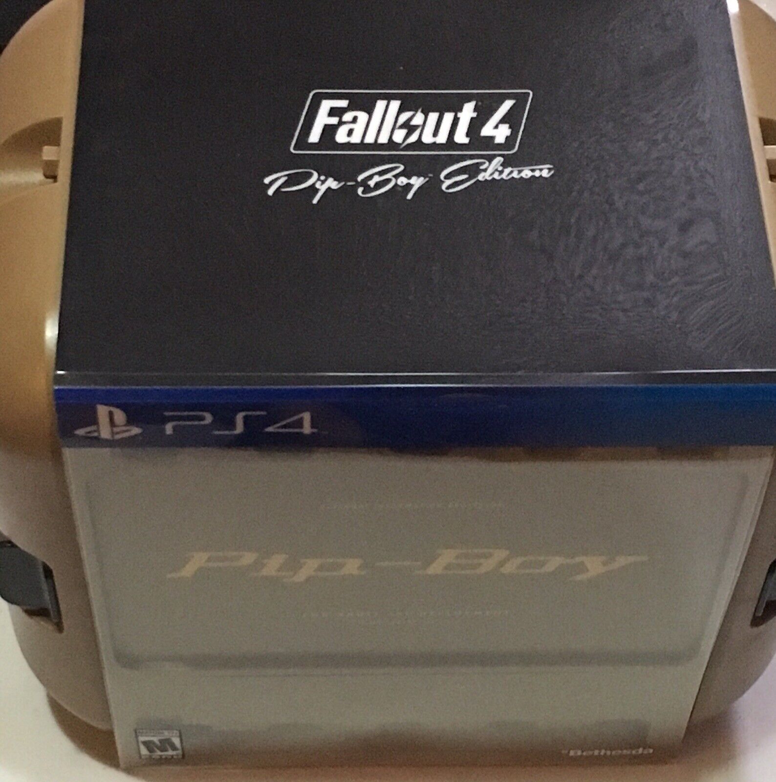 Fallout 4 Game of the Year GOTY Pip-Boy Pipboy Collector's Edition PS4 - NEW