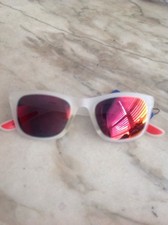 Reebok shattered resistant Red Lenses Sunglasses cat 3