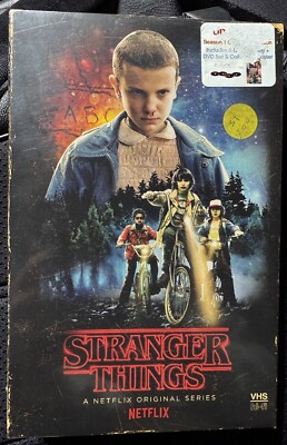 Stranger Things Season 1 Blu-ray DVD & Collector's VHS Package (New Sealed)