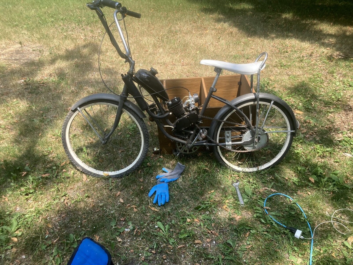 Motorized stroke custom built bicycle - Main Image