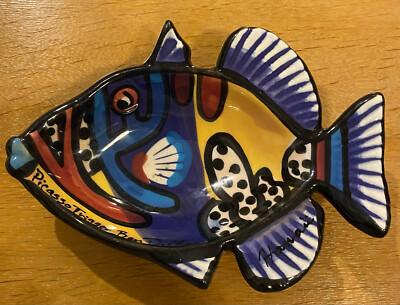 Ben Diller Pottery Fish ''Picasso Trigger'' bowl / dish, Handcrafted in Hawaii