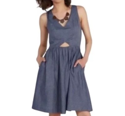modcloth denim dress Modcloth overall pinafore dress M M (8-10)