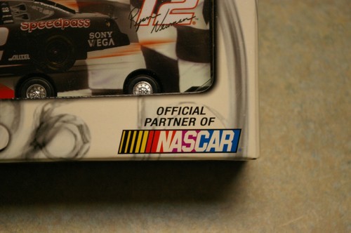 NEW 2004 MATTEL HOT WHEELS DURACELL RYAN NEWMAN FIRST WIN COLLECTION NASCAR - Bild 8 von 11