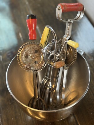 Vtg Lot 3 Red Wood Handles & Maynard Plastic Yellow Eggbeaters Crank Style 11 