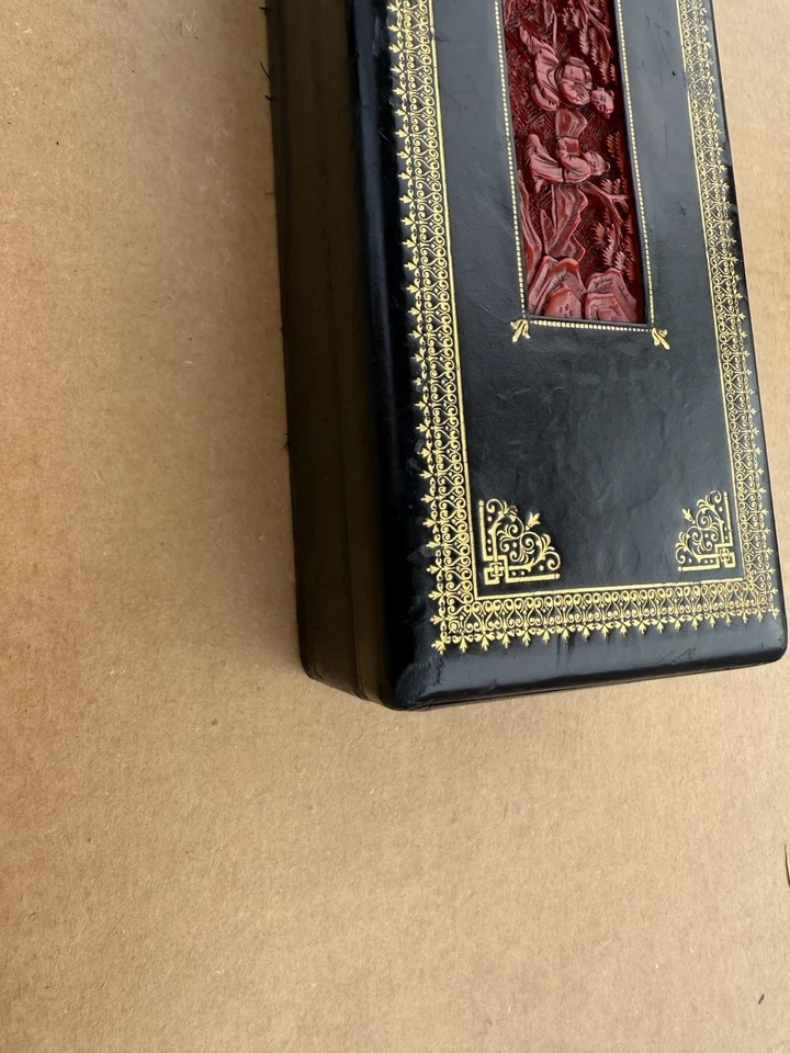 Шкатулка для ювелирных изделий из черной кожи камердинер с китайской резной инкрустацией КИНОВАРЬ - Изображение 4 из 4