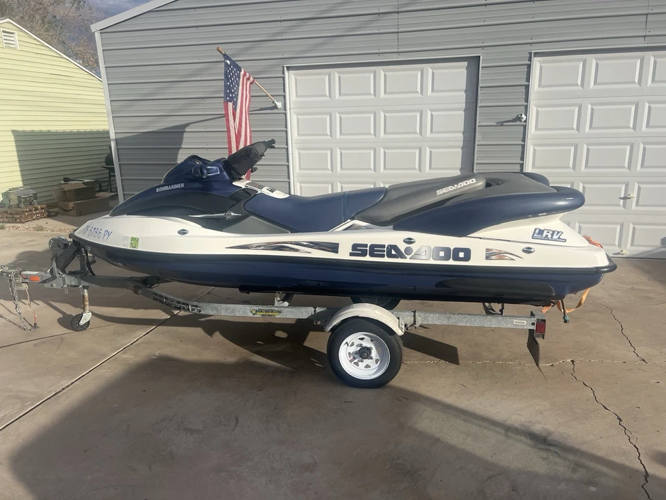 2001 Sea-Doo LRV Jet Ski Very Low Hours - Image 3 of 4