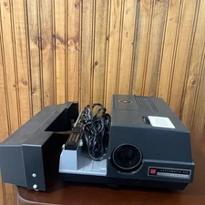 GAF Black Anscomatic 690 Auto Focus Slide Projector