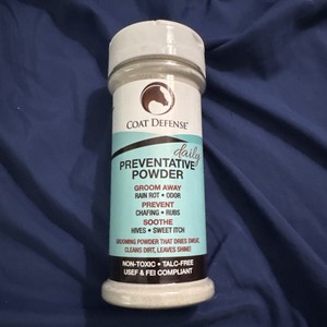 Coat Defense Daily Preventative Powder for Horses  Non-Toxic 