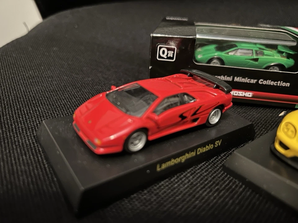 Lote 1/64 Ferrari Lamborghini Pagani Foto 2 de 4