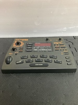 Zoom ST-224 Sampletrak Rhythm Machine Groovebox Drum Machine AC100VSampler