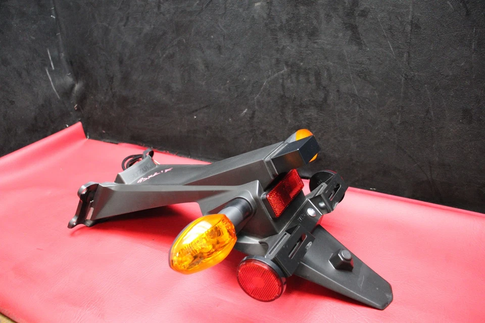 Soporte de placa OEM 17-2025 SUZUKI GSXR 1000 #7659 Foto 4 de 4