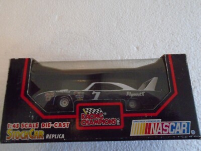 1;43 RACING CHAMPIONS PLYMOUTH SUPERBIRD #7 | eBay