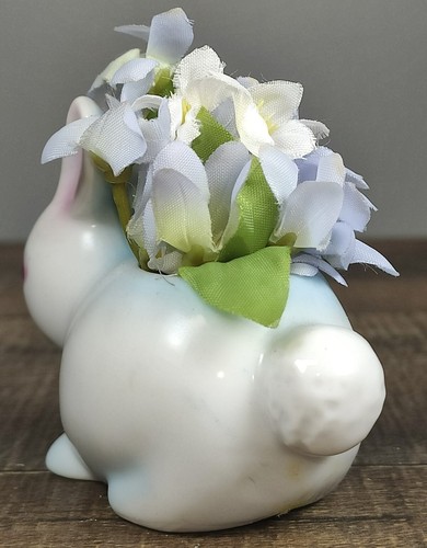Vintage Mini 3" Long Napco Easter Bunny Floral Vase Planter - Picture 6 of 10