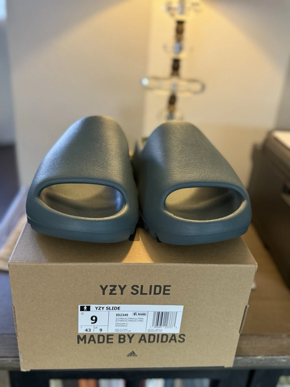 NUOVO Adidas YEEZY Slides Slate Marine ID2349 Uomo Taglia 9