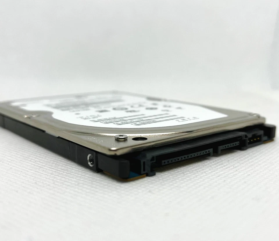 Seagate 160GB 7200.4 RPM ST9160412AS SATA 2.5 inch notebook hard drive - Image 3 of 4