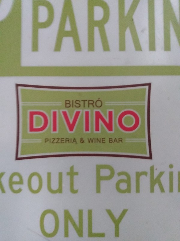 Divino Pizzeria And Wine Bar 10 Minute Parking Sign Metal Well Made