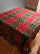 Christmas Oval Tablecloth Red Green w White Thread Damask Pine Cones 56x80"