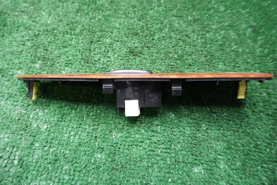 2005 2006 2007 2008 2009 TOYOTA AVALON RIGHT REAR Window Switch OEM 74271AC050 - Image 3 of 4