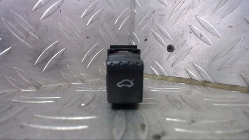 VW 3BG/3BL/3BS Schalter Heckdeckel 1J0959831A