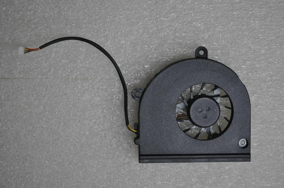 Lenovo S200Z All in One CPU Fans and Heat Sinks 00XG027 - Image 2 of 3