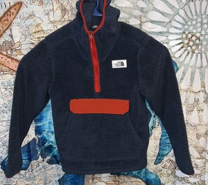 sweatshirt for men under 1000