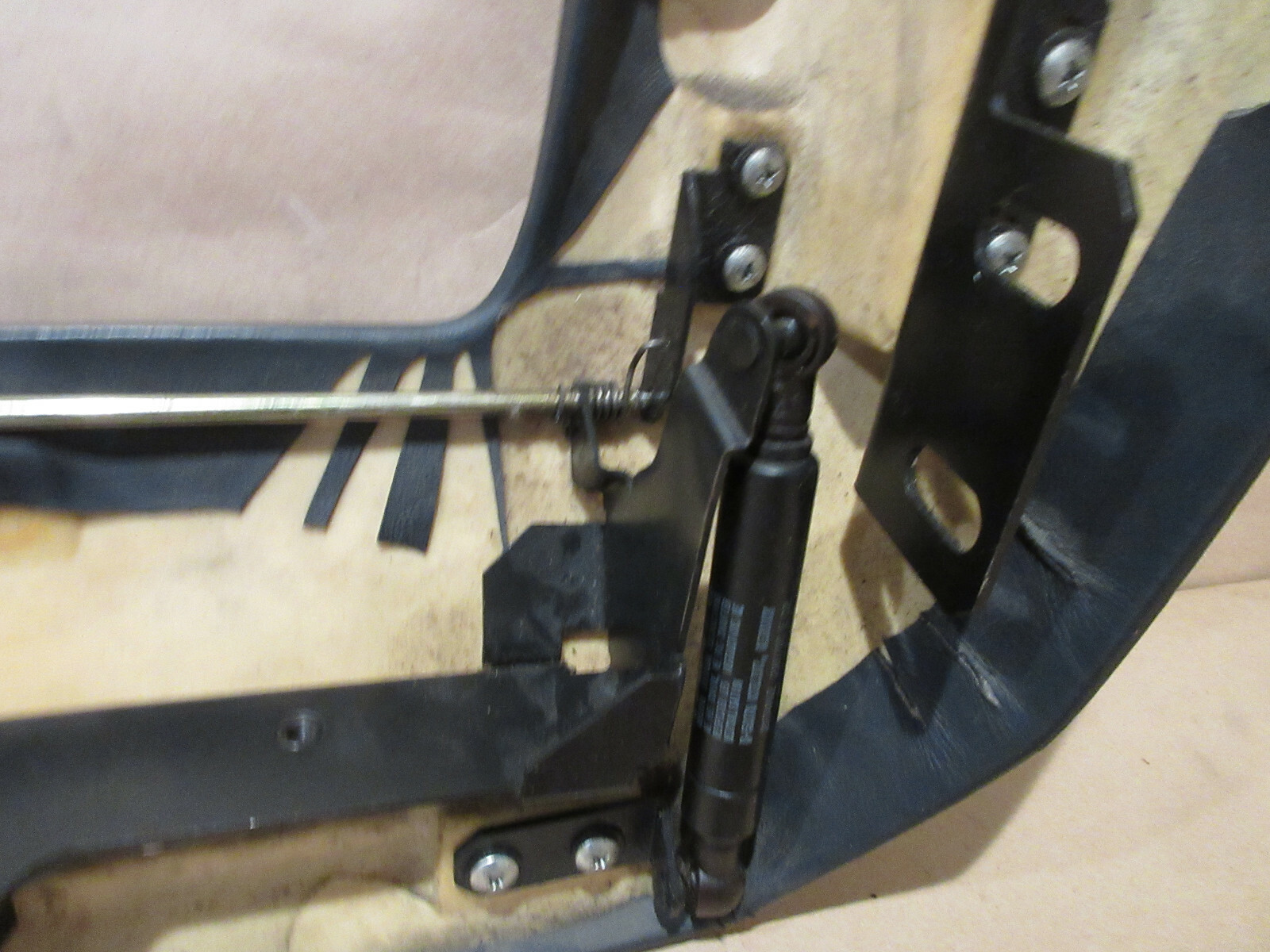 Ferrari 360 430 - Fixed Housing For Rear Glove Box   P/N 65797700